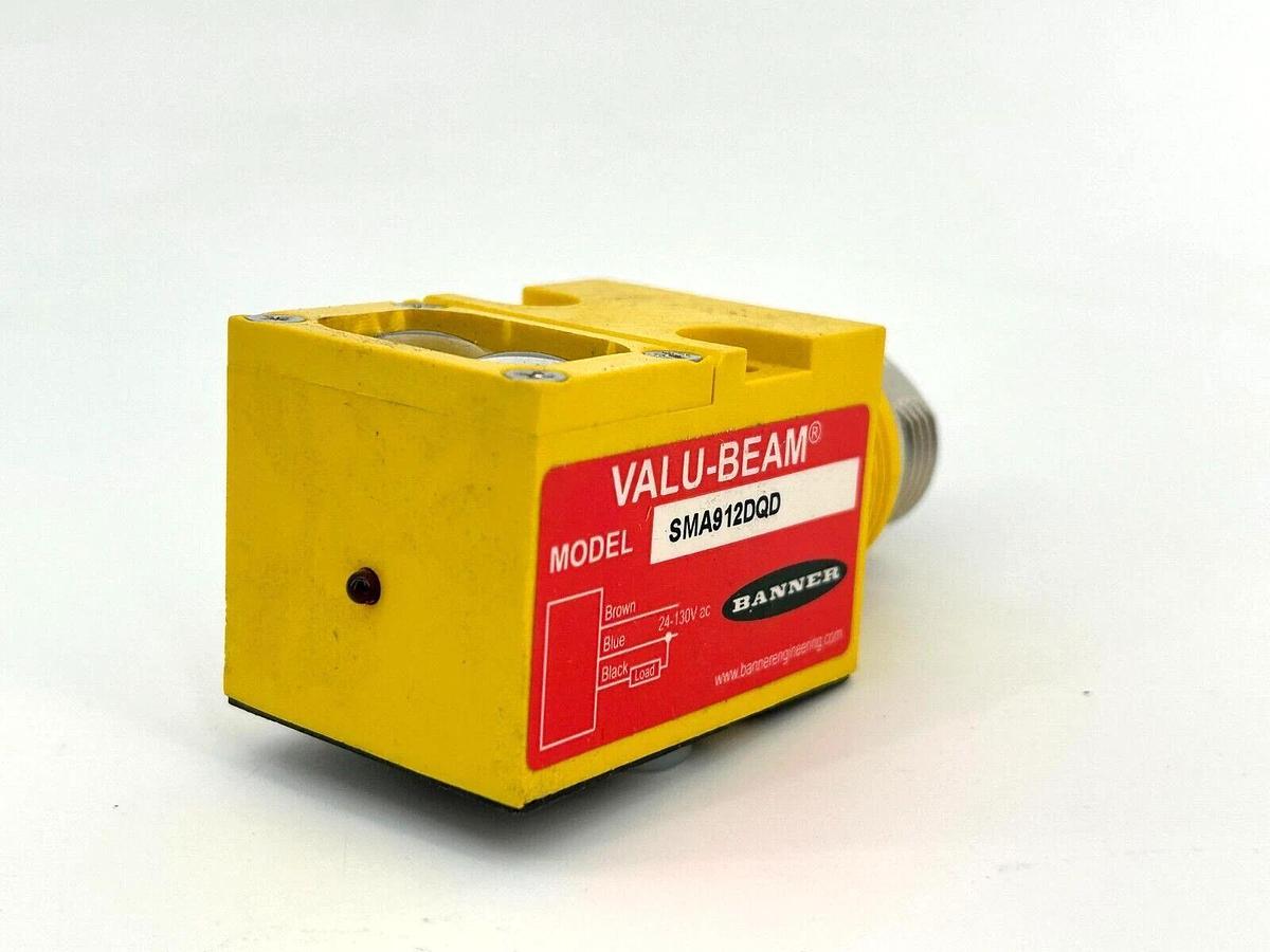 New Banner Engineering SMA912DQD Photoelectric Sensor 3Pin 130V 25350