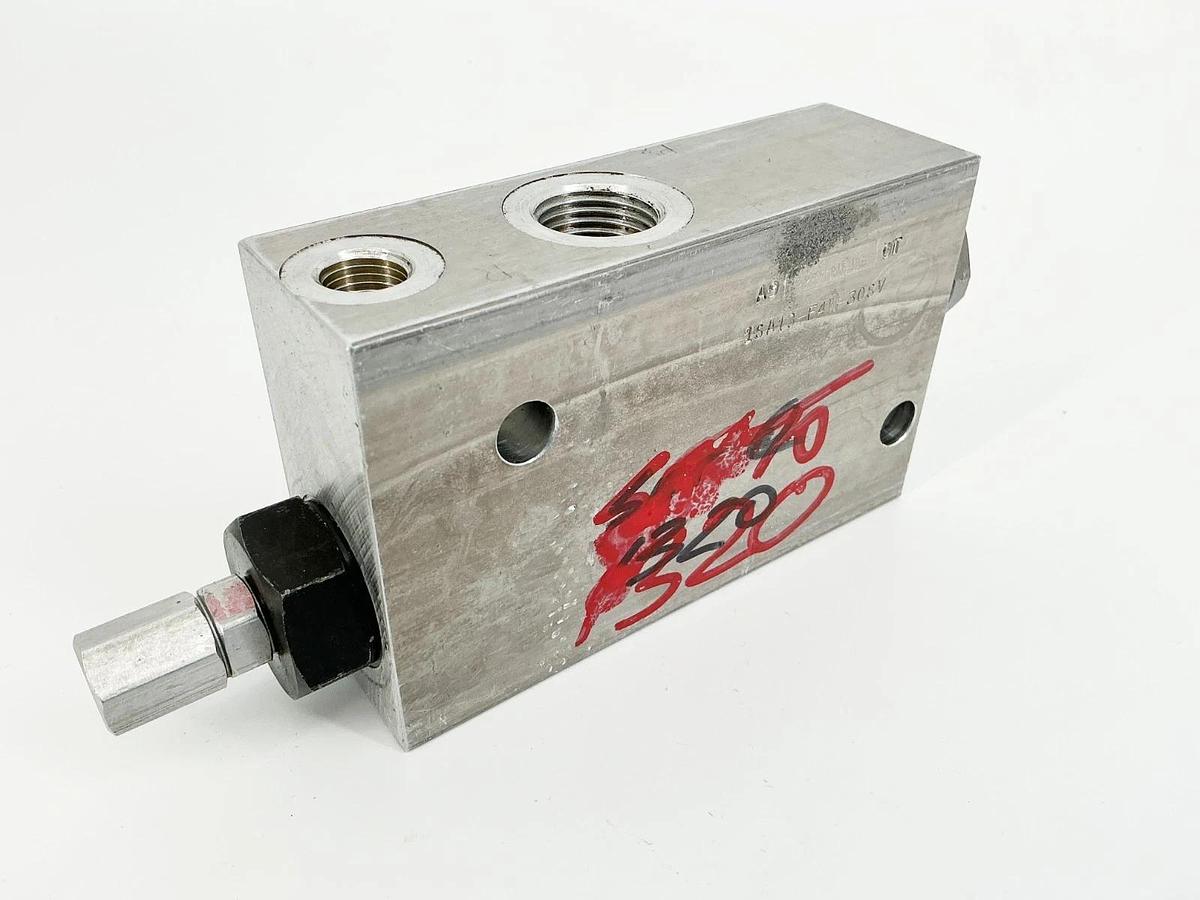 Used Fluid Controls 1SA13-F4W-30SV Sequence Valve Manifold