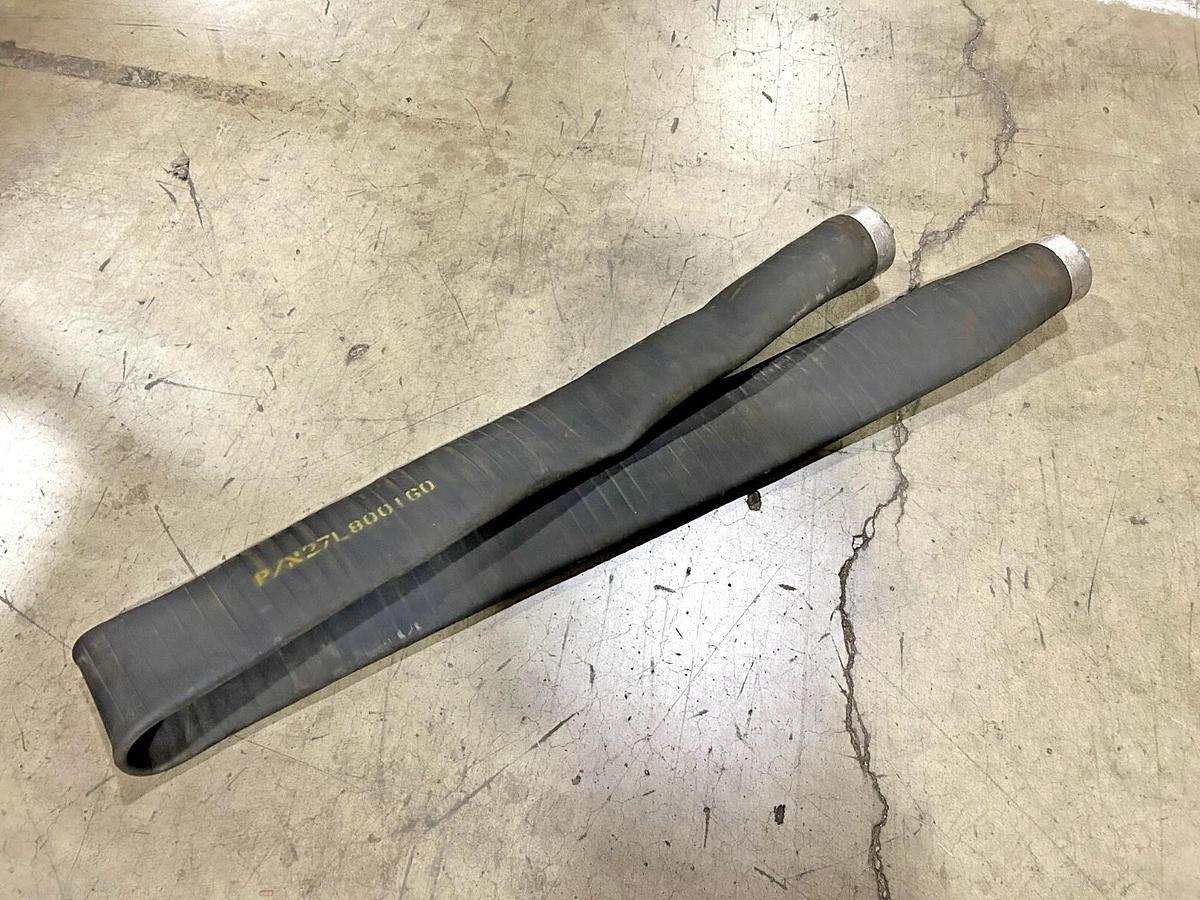 Used 27L800160 Hose 9FT. 1-1/4" Thread OD