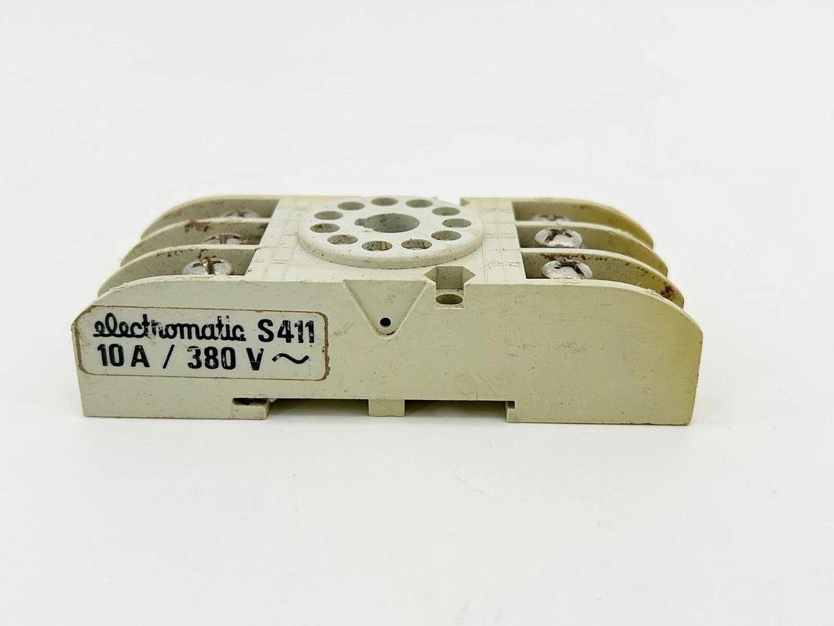 Used Electromatic S411 Relay Socket 10A 400VAC 11Pin Din Rail Mount Type S