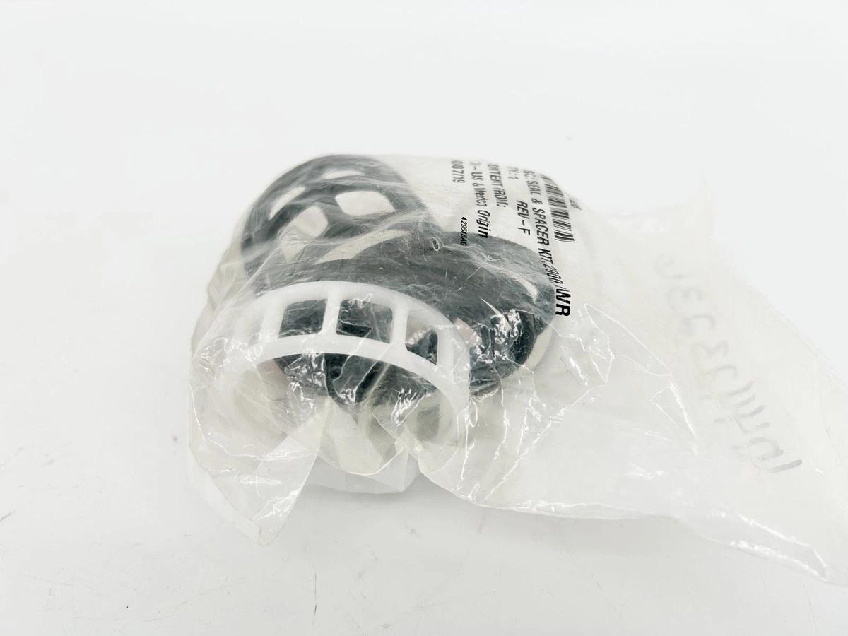 New 60128 Seal & Spacer Kit 2900 LWR Rev F