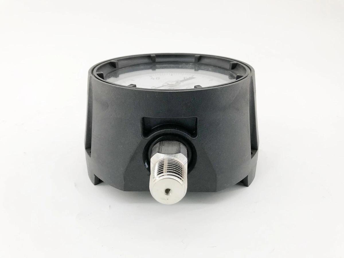 New Wika 9834015 Glycerin Gauge 100 PSI 1/2" NPT 233.34 4.5" - No Box