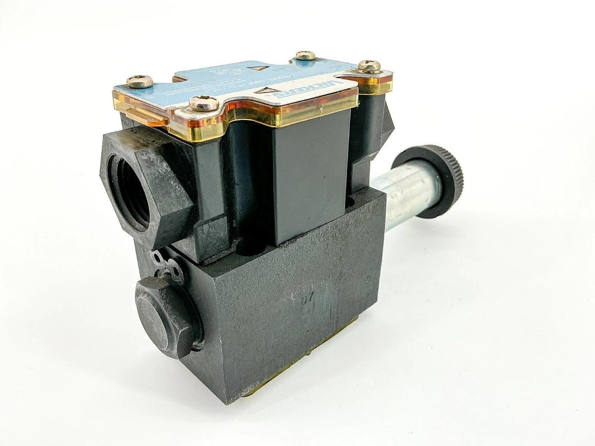 New Vickers DG4V-3-2A-M-FW-H7-60 Solenoid Valve 5000PSI 350Bar W/O Coil