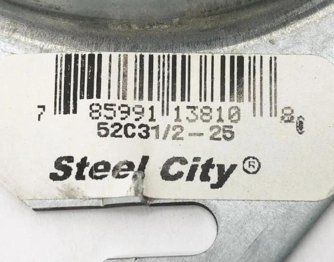 Lot of 8 New Steel City 52C31/2-25 Square 1/2" Raised Mud Rings 4" - No Box