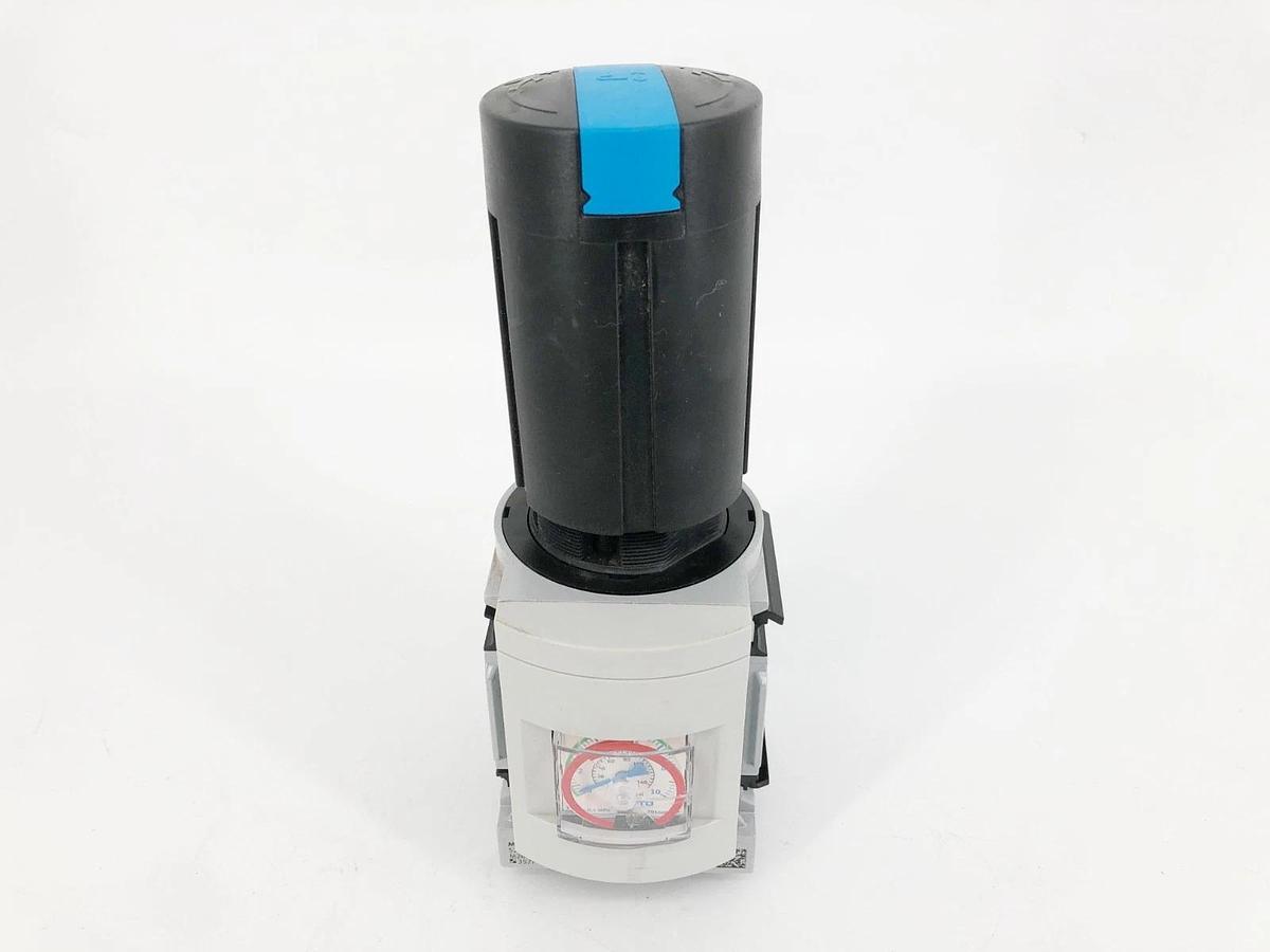 New Festo MS6-LRB-1/2-D6-RG-AS Regulator 527665 300psi - Minor Cosmetic Damage