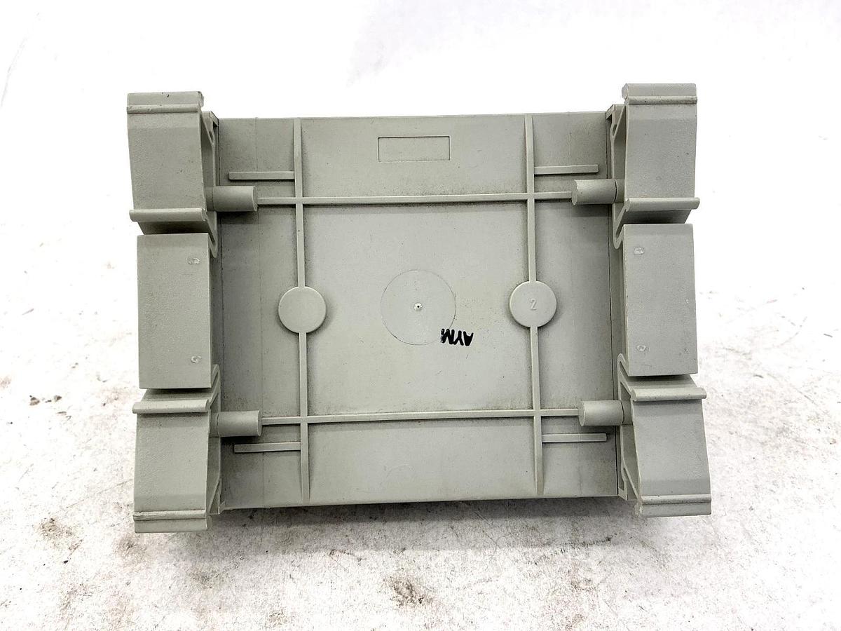 New Allen Bradley 1492-IFM20F-F120-2 Ser A 20PT Fusible Interface Module -No Box