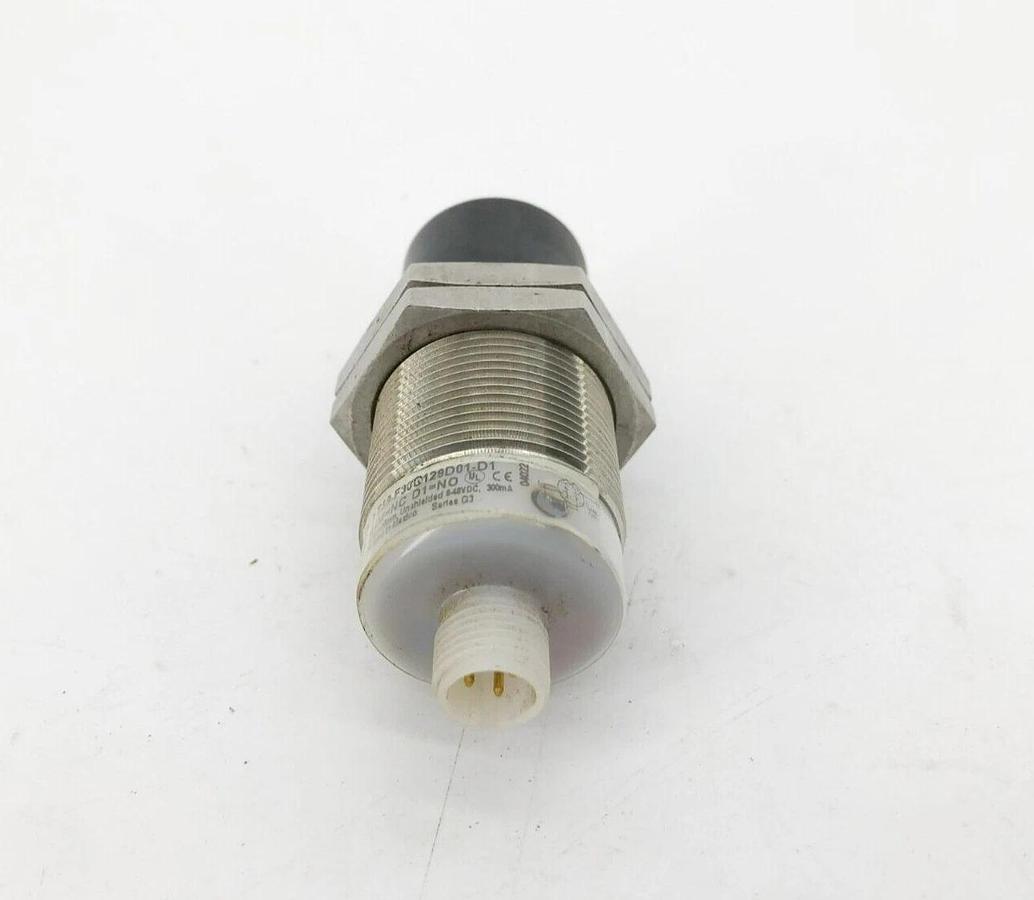 Used Eaton E59-F30C129D01-D1 Proximity Sensor 25mm Range 6-48VDC Series G3