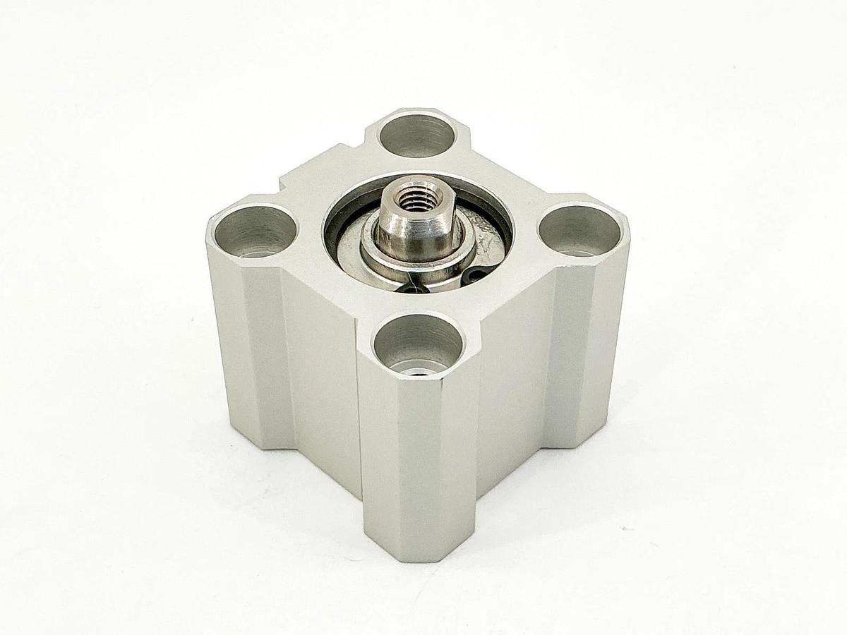 New SMC CQ2B20-10D Pneumatic Cylinder 1.0MPa