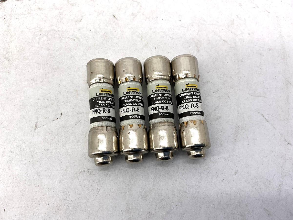 Lot of 4 New Bussmann FNQ-R-8 Limitron Current-Limiting Class CC Fuse 8A 600V