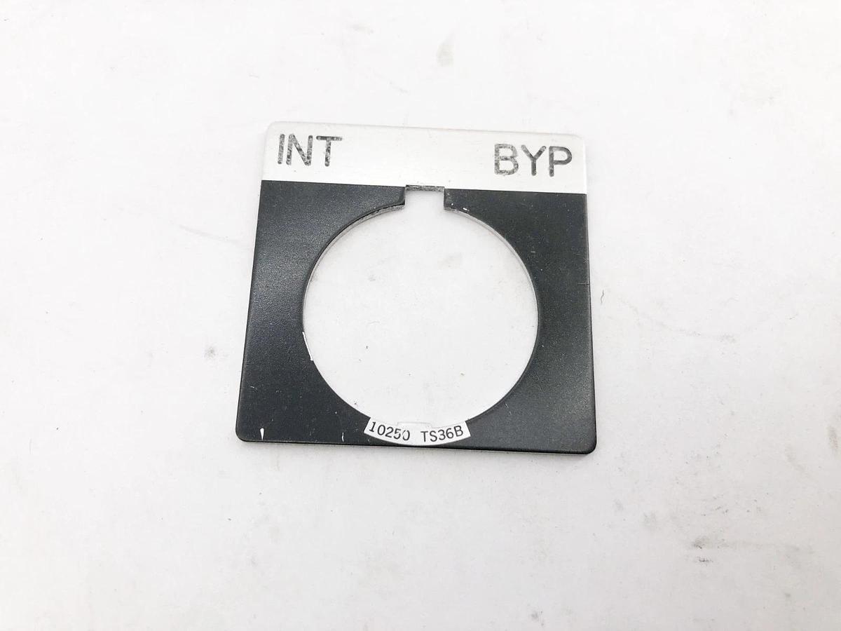 Bag of 6 New Cutler-Hammer 10250TS36 Legend Plates Black - INT BYP