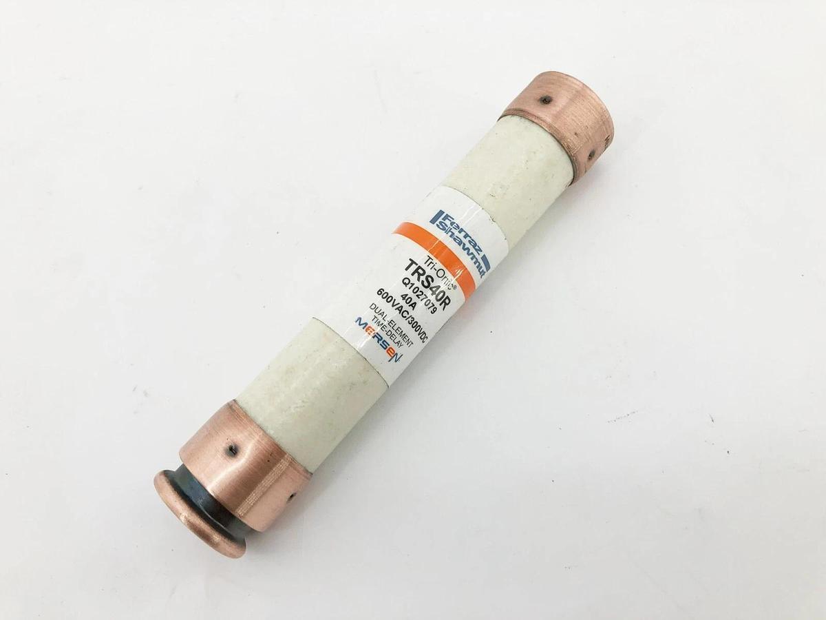 Lot of 2 New Ferraz Shawmut TRS40R Time Delay Fuses 40A 600VAC 300VDC Class RK5