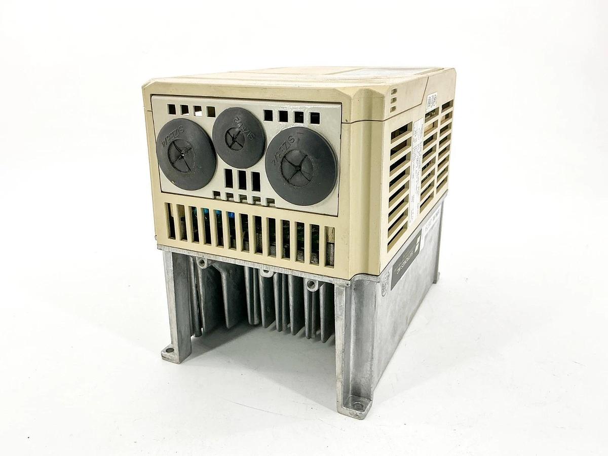 Used Saftronics CIMR-PCU40P7 AC Inverter 3PH 460V 50/60Hz 2.9A