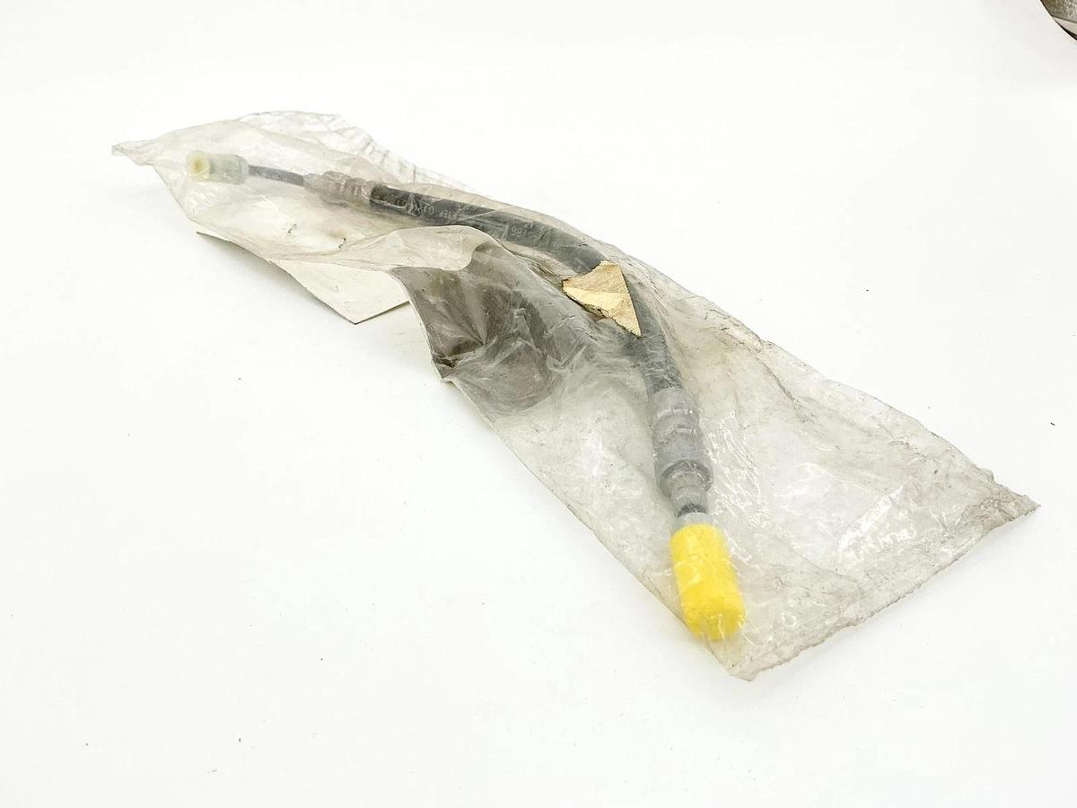 New Hyster 1381923 Hose Assembly