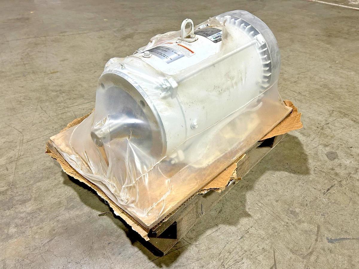 New Leeson C215T17WC4A Motor 10/ 7-1/2 HP 3PH 230/190V 460/380V 141268.00 No Box
