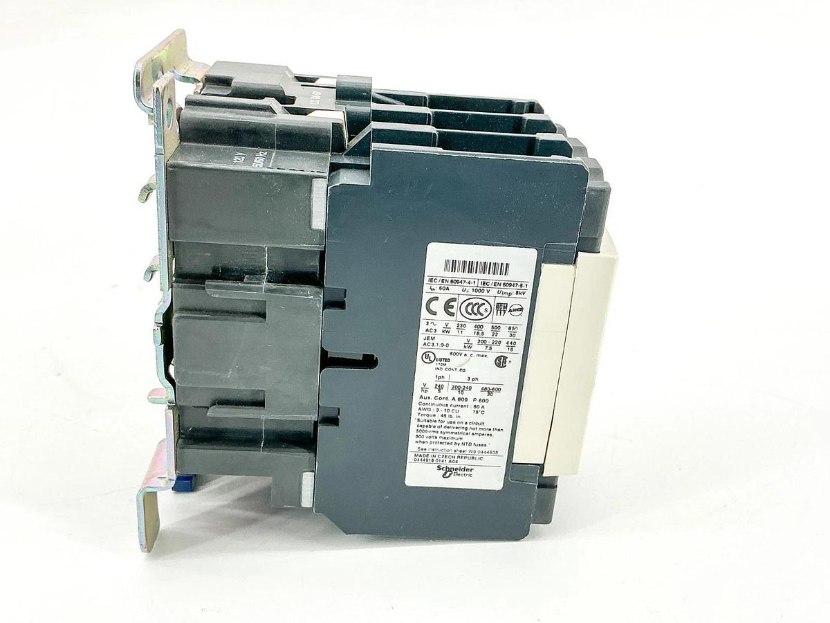 New Telemecanique LC1D40G7 Contactor 3P 120V 30HP 18.5kW 094856