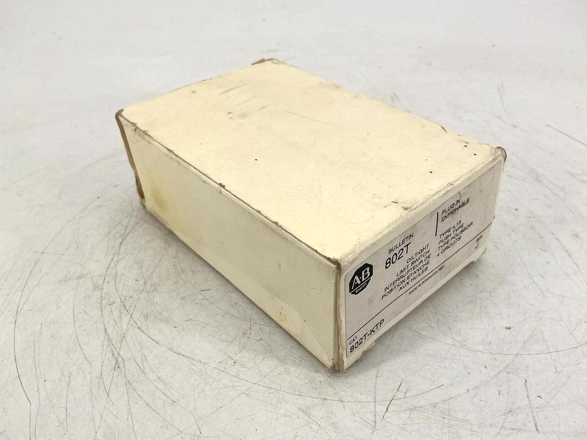 New Allen Bradley 802T-KTP Ser J Oiltight Limit Switch Roller 10A 300VAC 802TKTP