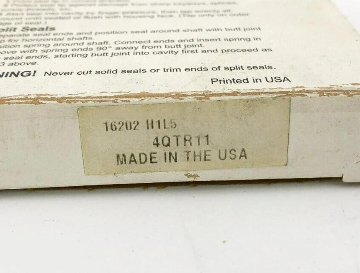Lot of 4 New Parker 16202-H1L5 Clipper Oil Seals