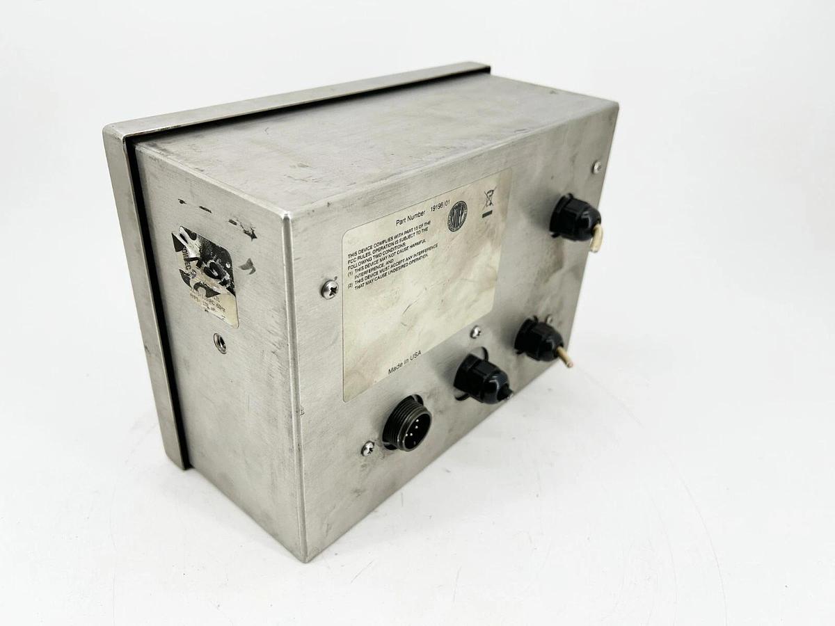 Used Condec UMC600AAAC Programmable Weight Indicator Digital Display 115V 60Hz 175MA