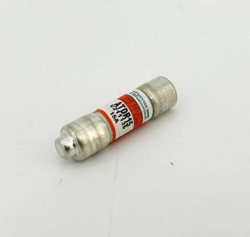 Lot of 2 New Ferraz Shawmut ATDR15 Fuses 15A 600VAC 300VDC Class CC