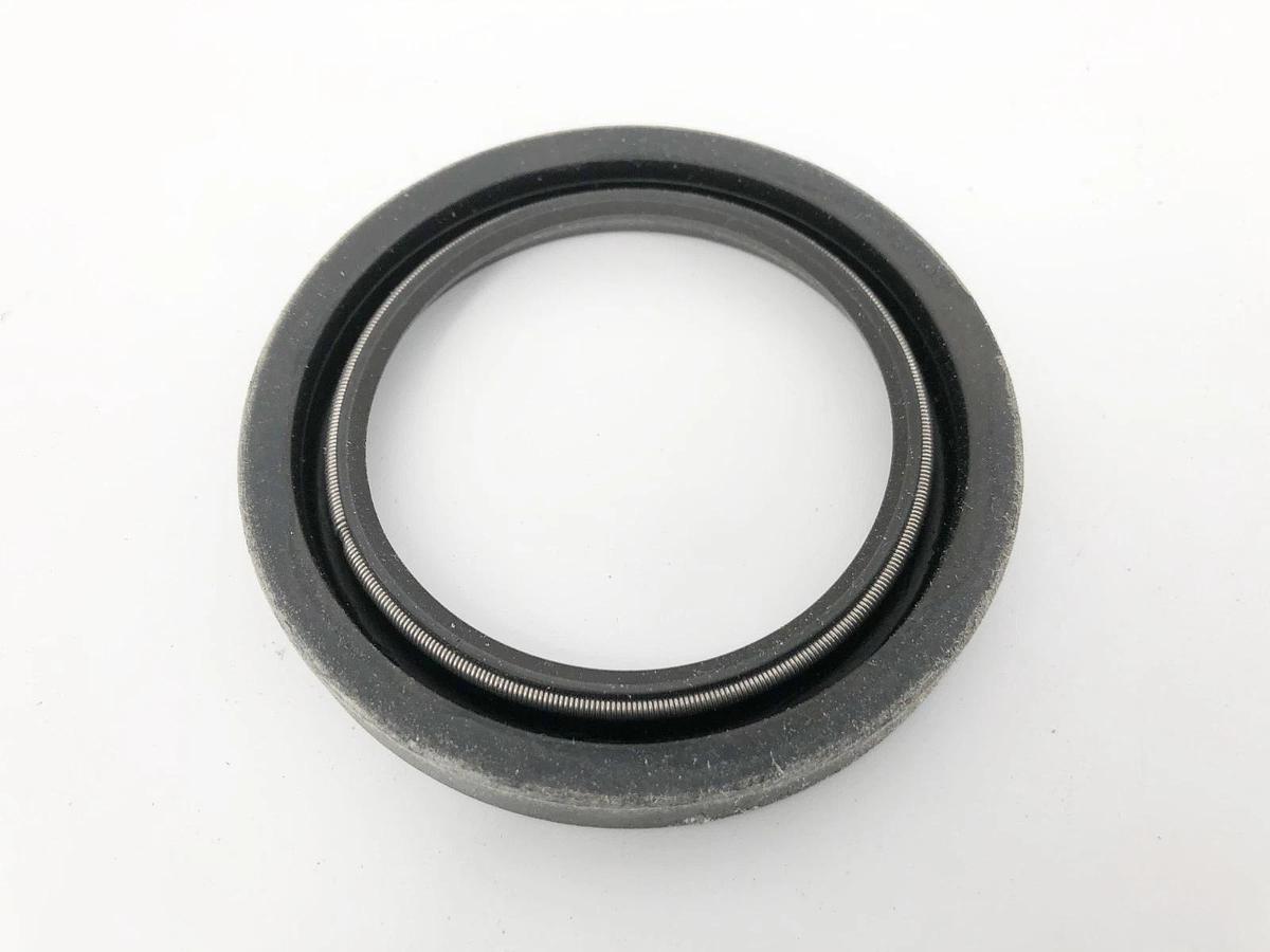 New Parker 9074-H1L5 Clipper Oil Seal