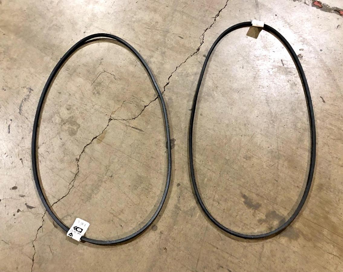 Lot of 2 New Gates B90 Hi-Power II V-Belts 9003-2090 - No Box