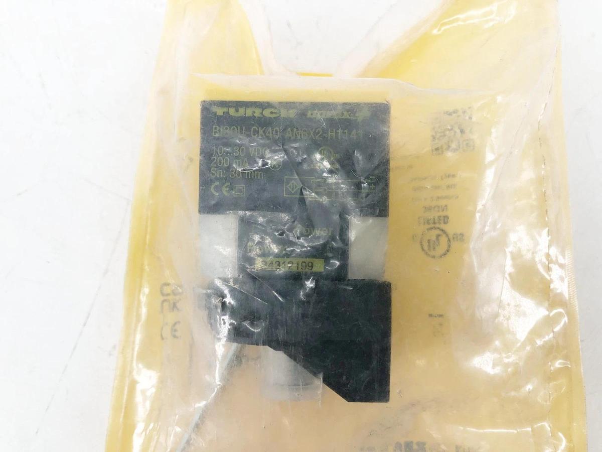 New Turck BI30U-CK40-AN6X2-H1141 Inductive Sensor 10-30VDC 1625820