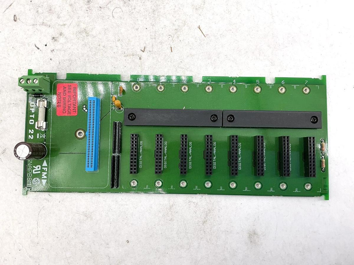 New OPTO 22 SNAP-B8M Module Rack 8-Modules 2.6A 5.2VDC