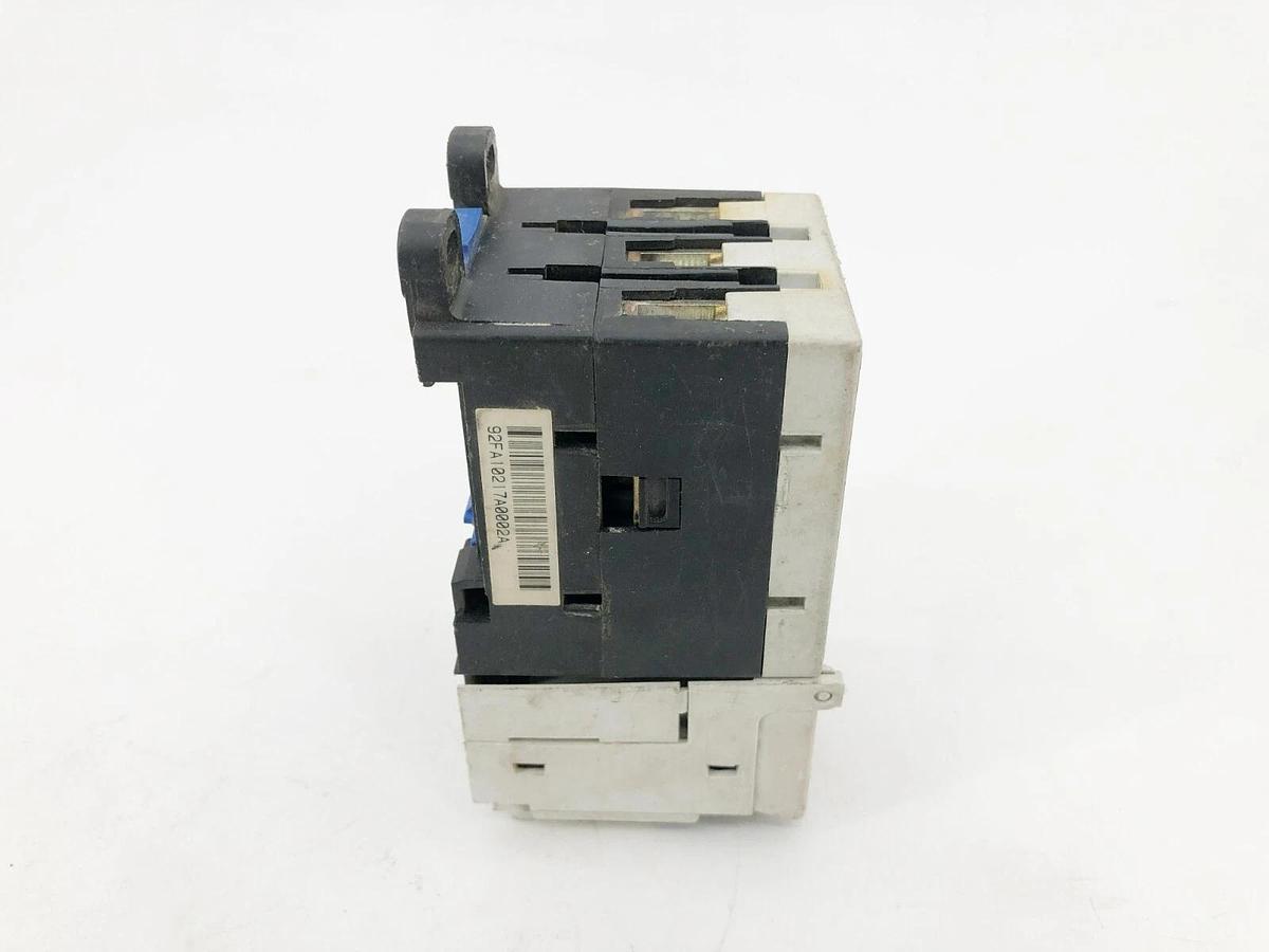 Used Eaton Cutler Hammer N04NCS1X3N NEMA Size 1 Contact Block w/ N05NCXRH3A