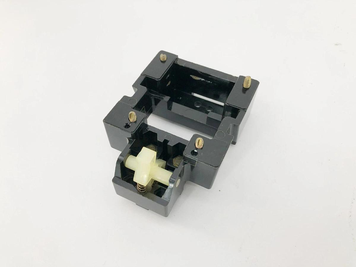 Lot of 2 New AB Allen Bradley Z-21128 Coil Covers Size 0