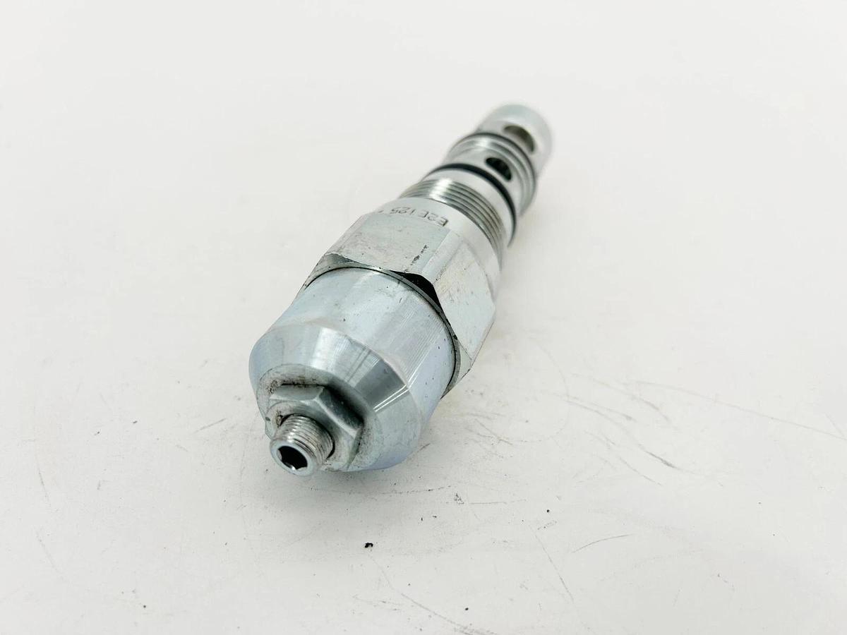 New Parker E2E125-Z-N-MK2-PK Control Valve