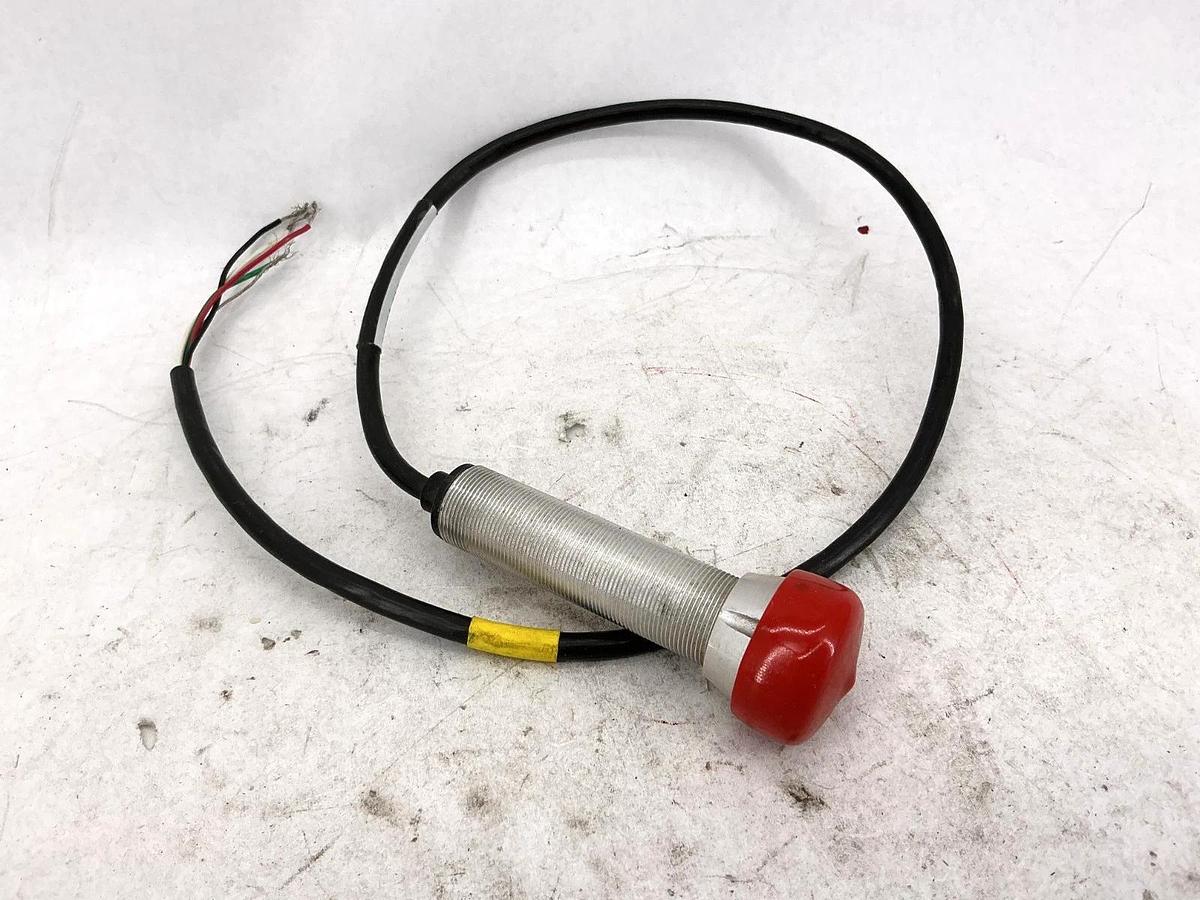 Used Eaton Cutler-Hammer 1265A-202 Photoelectric Detector Head Sensor 5-Wire 12VDC
