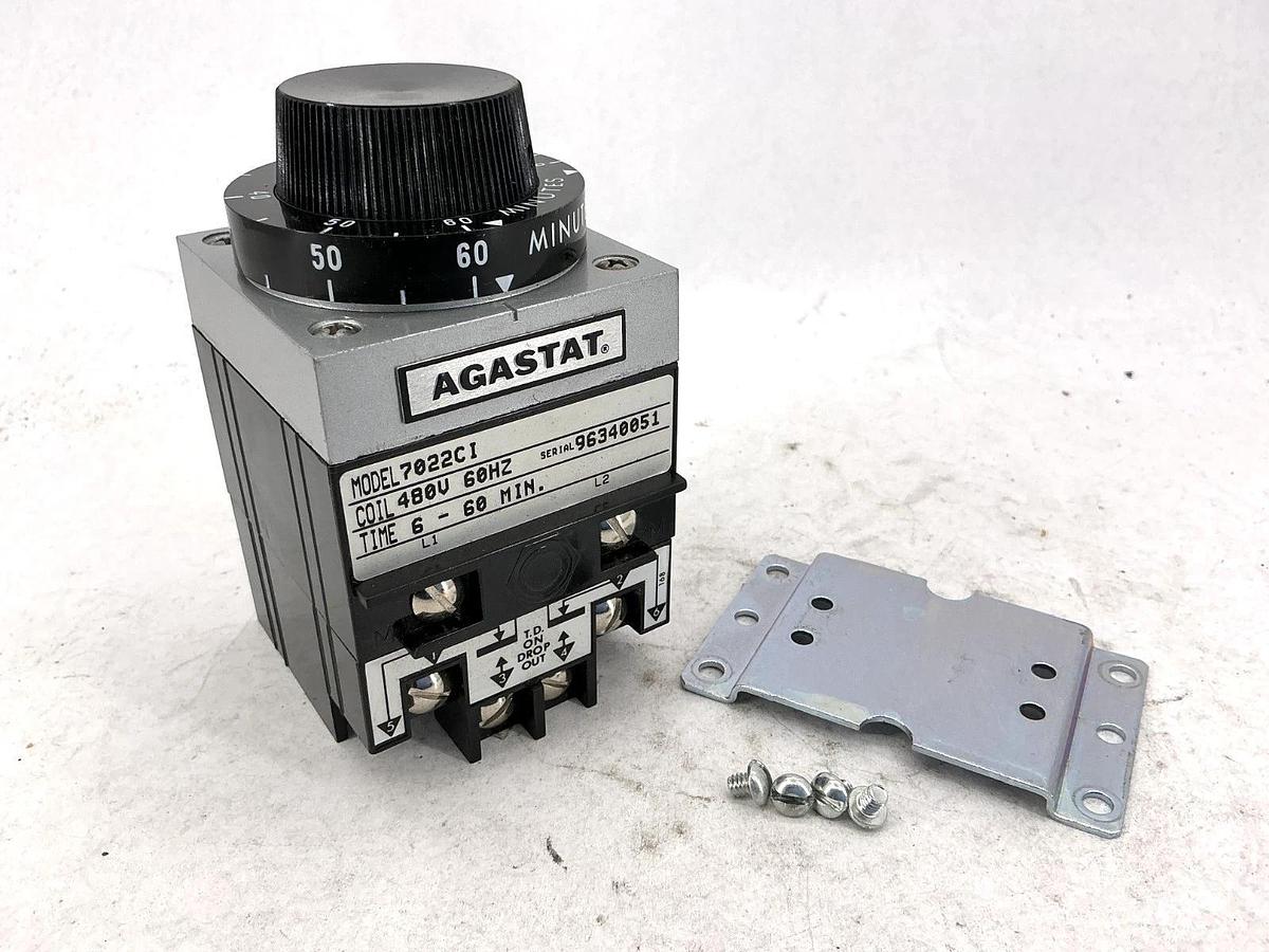 Used AGASTAT 7022CI Timing Relay Coil 480V 60HZ 6-60Min 15A 120/240VAC