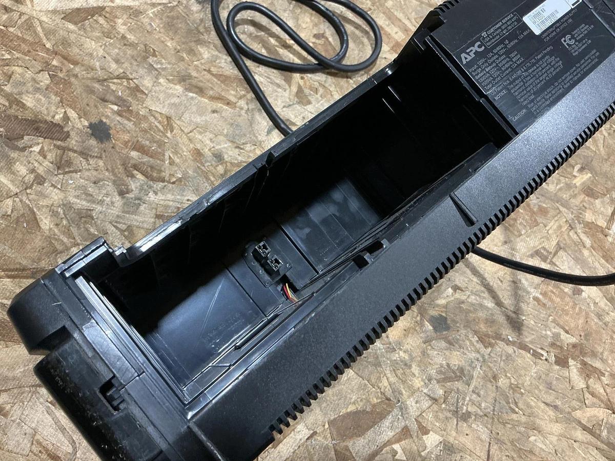 Used APC BR1300G Uninterruptible Power Supply 12A 120V 50/60HZ MISSING BATTERY