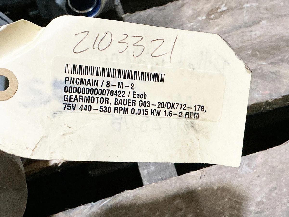 New Bauer F1145759-010-2 Gear Motor Type G03-20/DK712-178-SP 0.015KW 2 RPM 60Hz