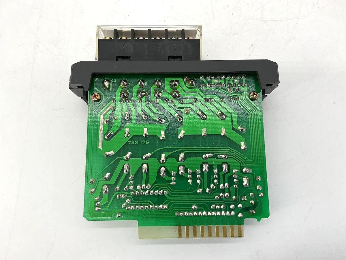 New Siemens TI305-20T Simatic TI 305 Ser Output Module 8-Point 80-265V 30 No Box
