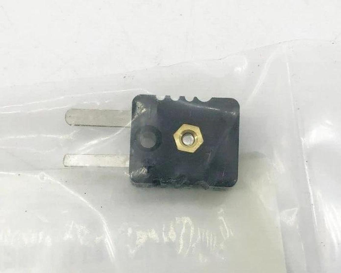Lot of 4 New Dayton 36GK80 Thermocouple Mini Plugs Type J Black