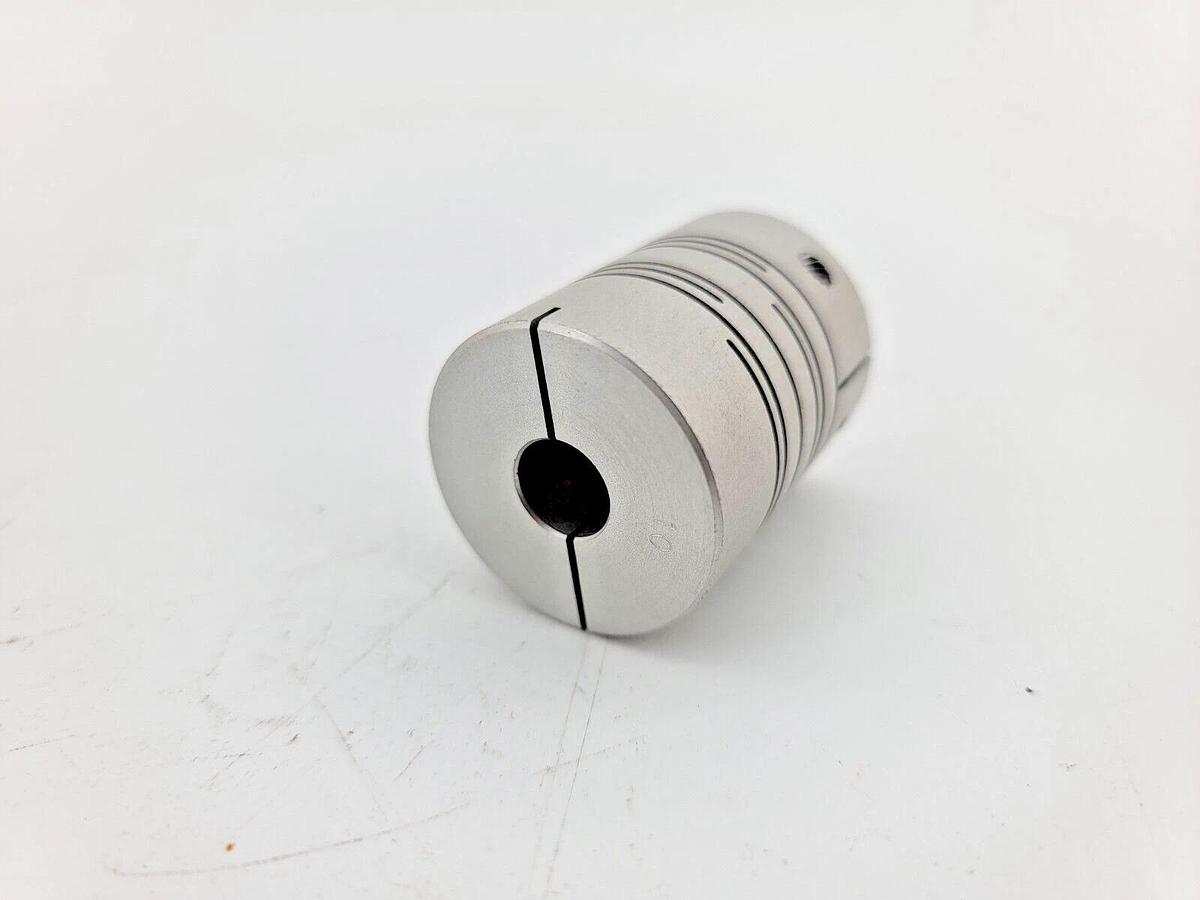 New Unbranded Flexible Coupling CPLC32-10-10 10mm Shaft 41mm Length
