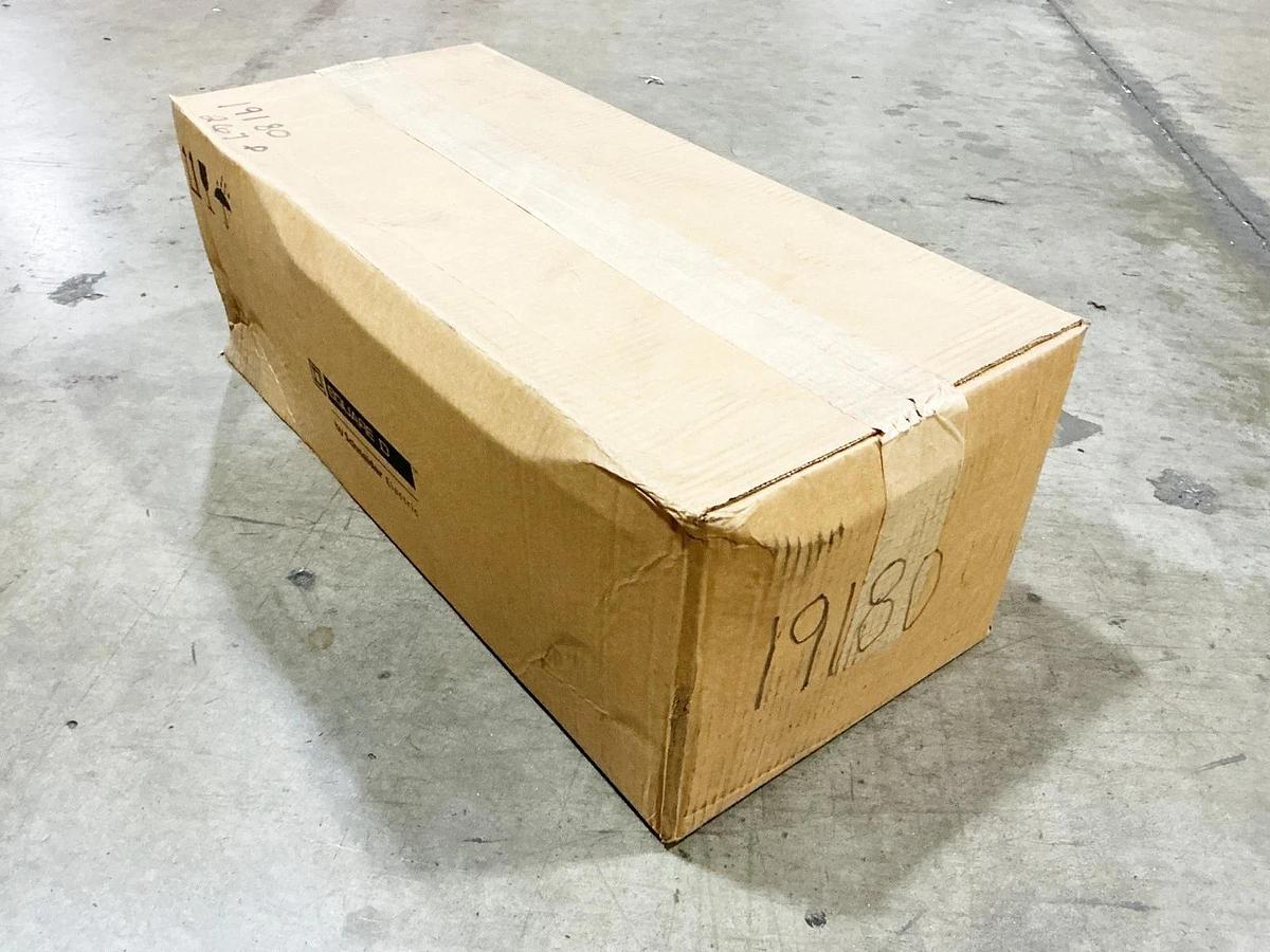 New Square D 8538SCA24V02S Combo Starter 600V 27A NEMA 1 - Sealed Box