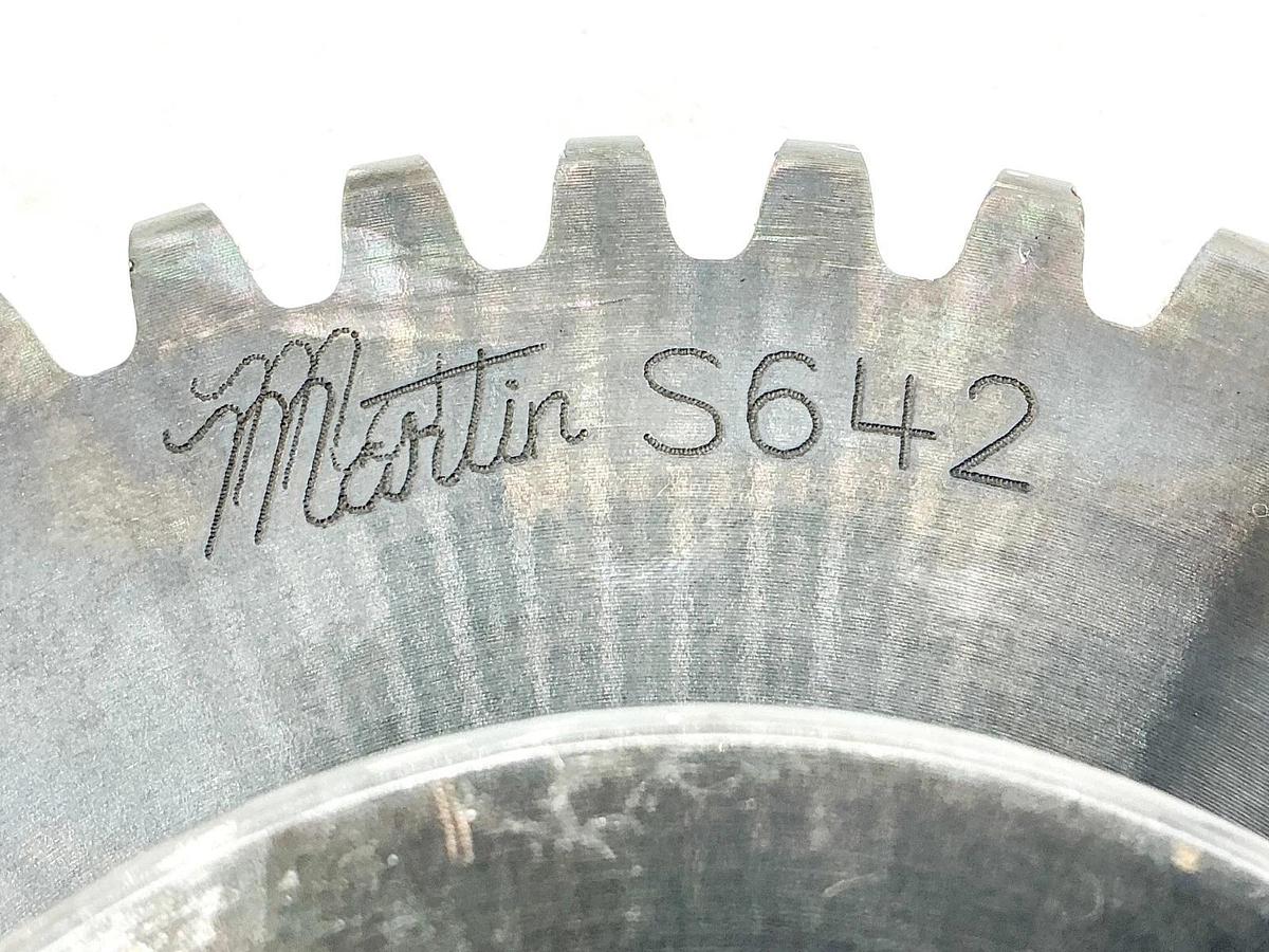 New Martin S642 Gear Spur 42 Teeth 1-1/8 to 2-1/2" Bore - No Box