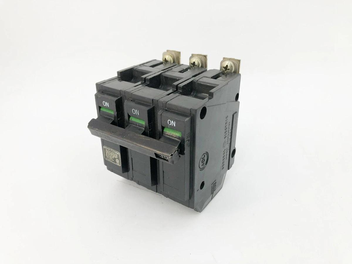 New GE General Electric HACR330 Circuit Breaker 3 Pole 30A