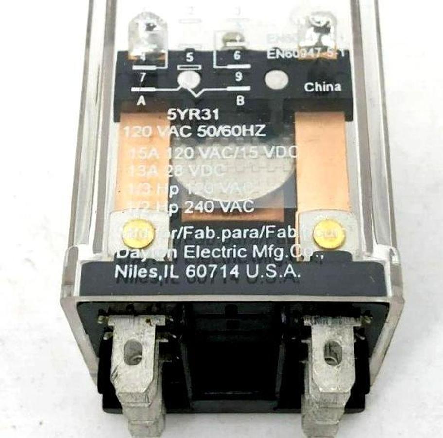 New Dayton 5YR31 Relay 8-Pin 120VAC 13A DPDT