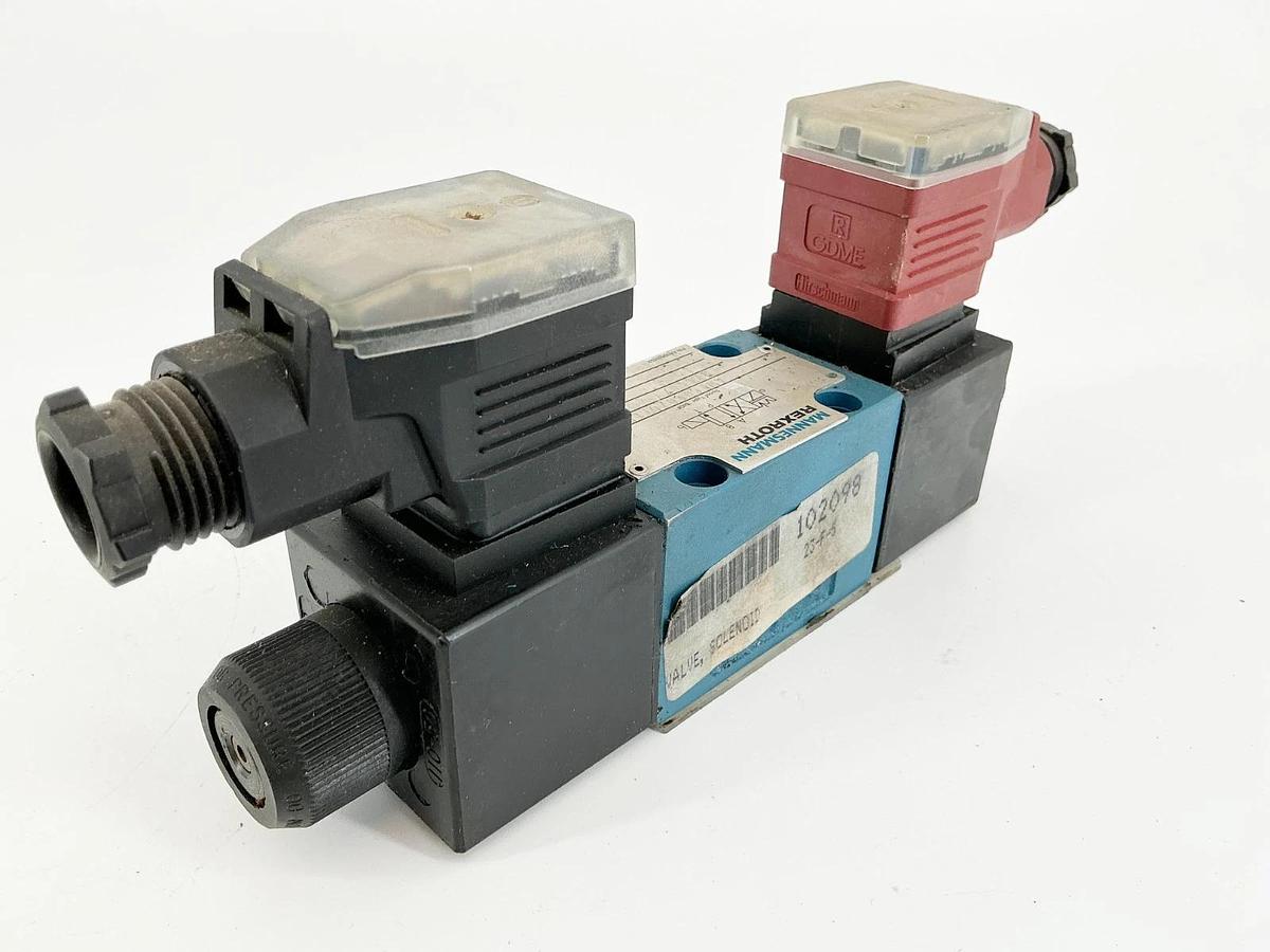 New Rexroth 4WE6D60/0FEW110N Solenoid Valve 50-220VA 9Z55L/V RR00880059 - No Box