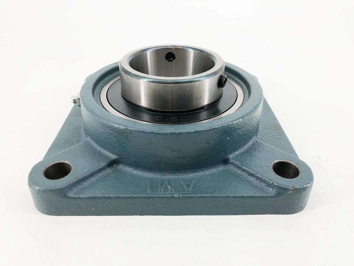 New AMI Bearings UCF213 4-Bolt Flange Bearing Unit 65mm Bore