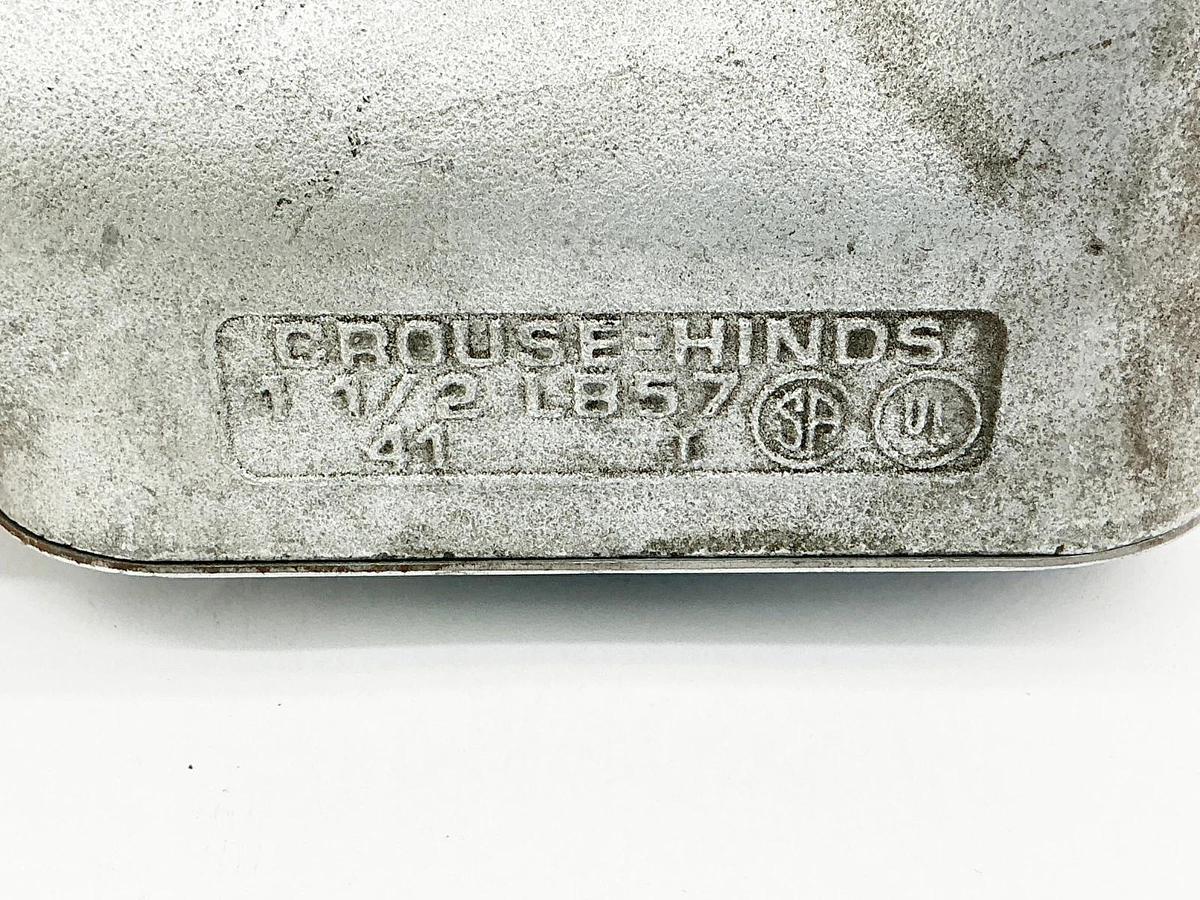 Crouse Hinds LB57 1-1/2" Conduit Outlet Iron