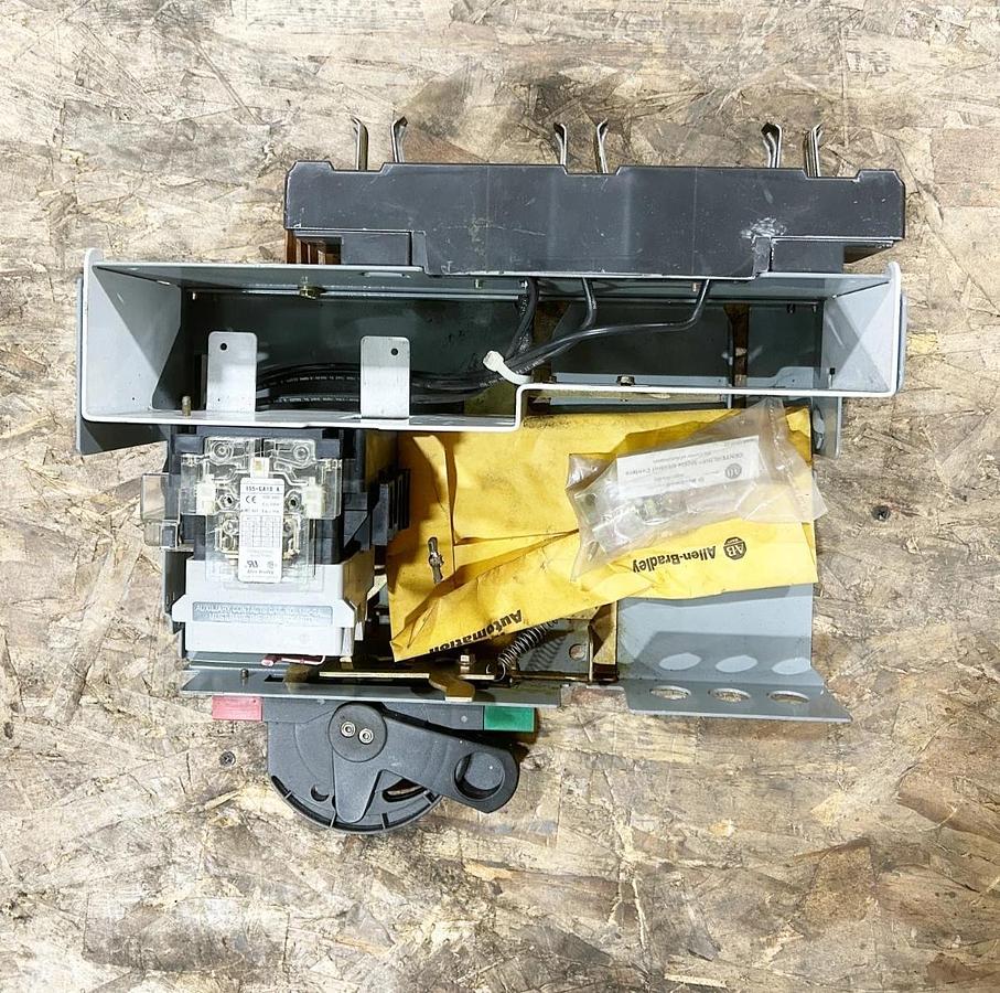 New Allen Bradley 2112B-ZDCD-7FA2F-24J-40-79U-9018 Fusible Combination Starter