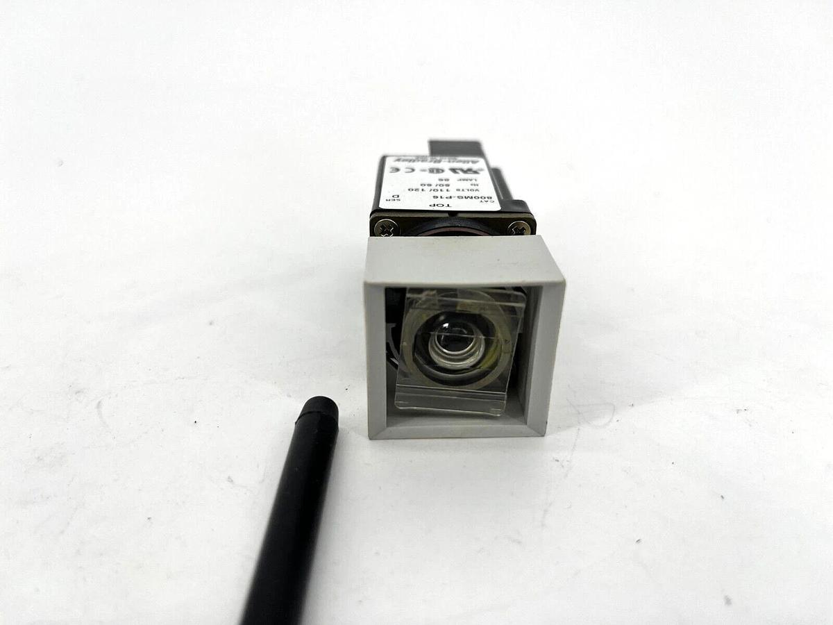 New Allen Bradley 800MS-P16 Ser. D Small Square Pilot Light XFMR 120V