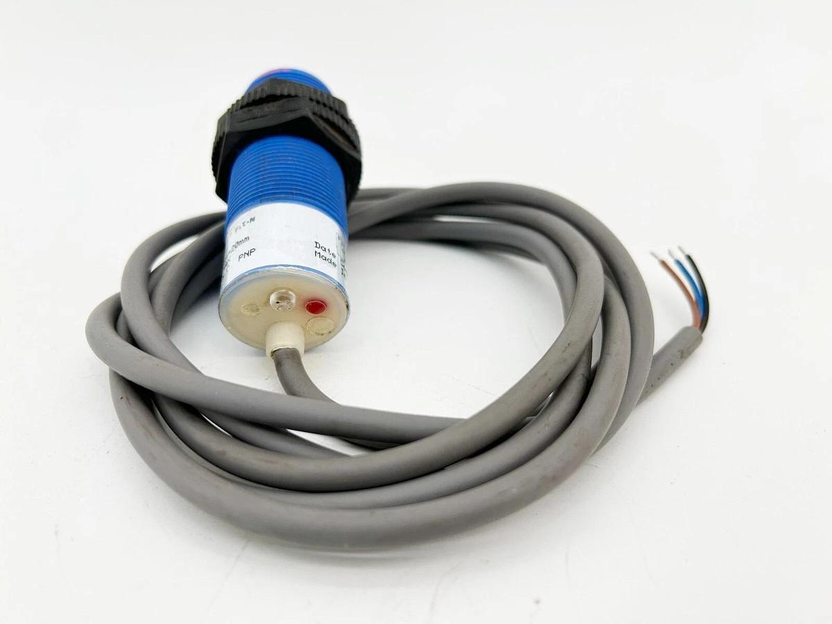 Used Cutler Hammer E53KAL30T111 Tubular Proximity Sensor 10-30VDC 300MA
