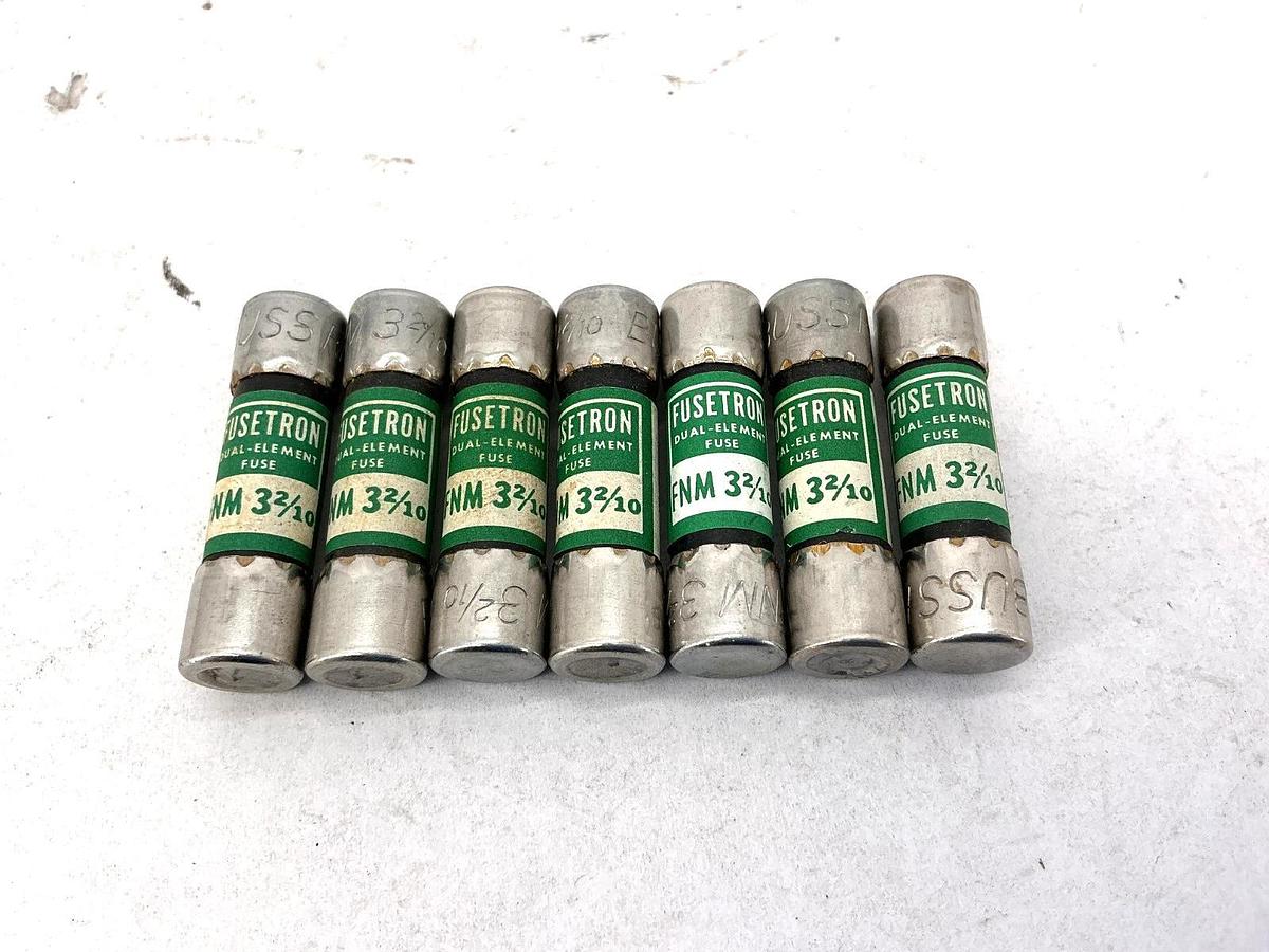 Lot of 7 New Bussmann FNM-3-2/10 Fusetron Dual-Element Fuse 3-2/10A 250V
