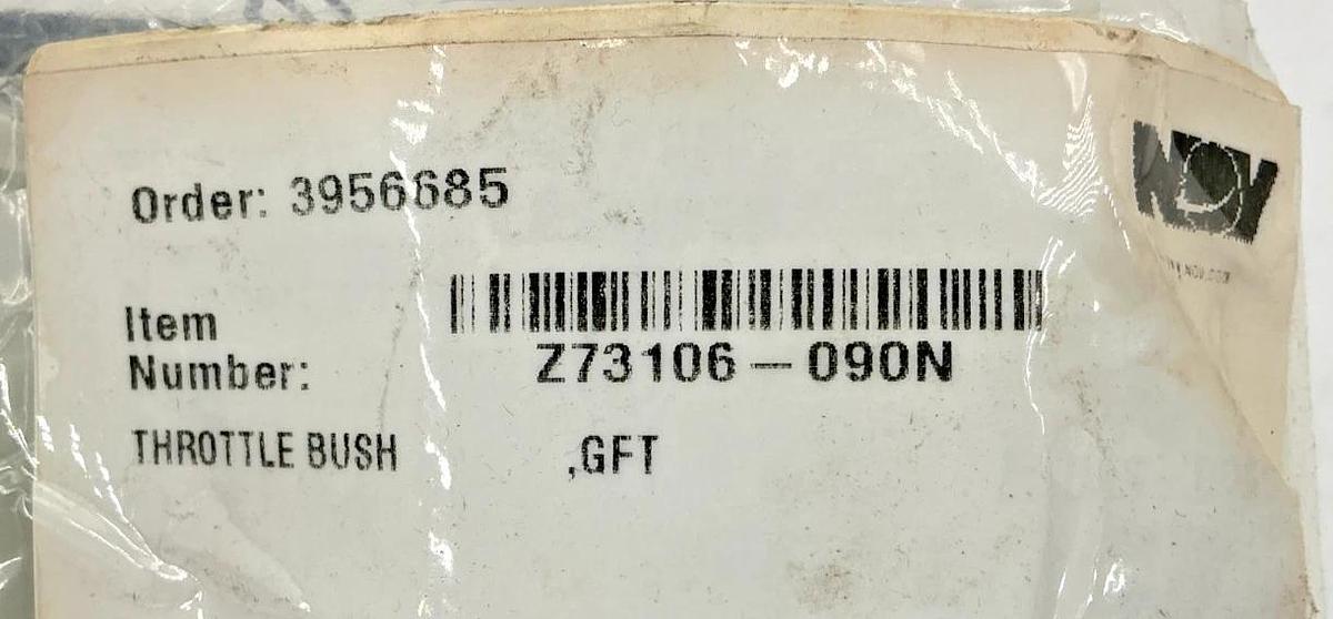 New NOV Z73106-090N Throttle Bushing White Plastic 73106-09