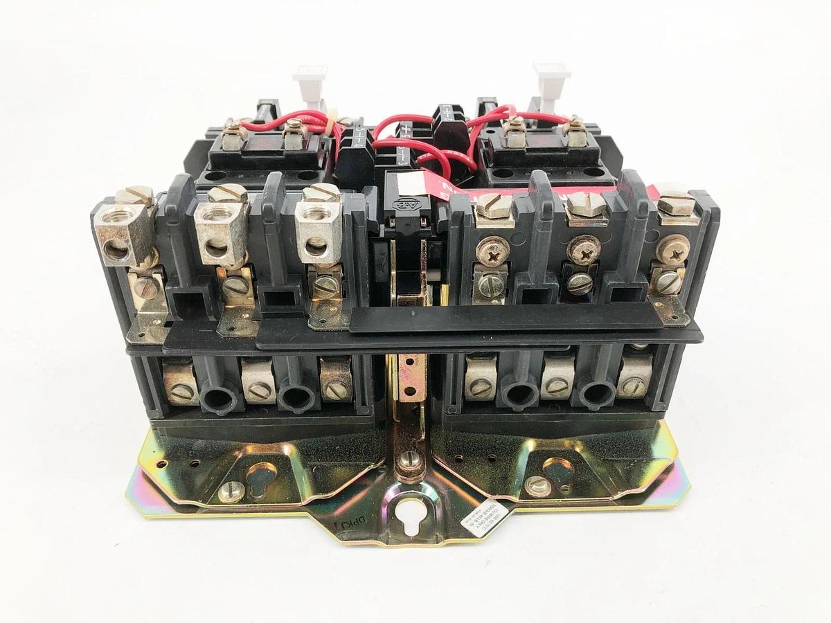 New Allen Bradley 520E-COD Ser. C Multi-Speed Starter Size 2 120V Coil 3PH